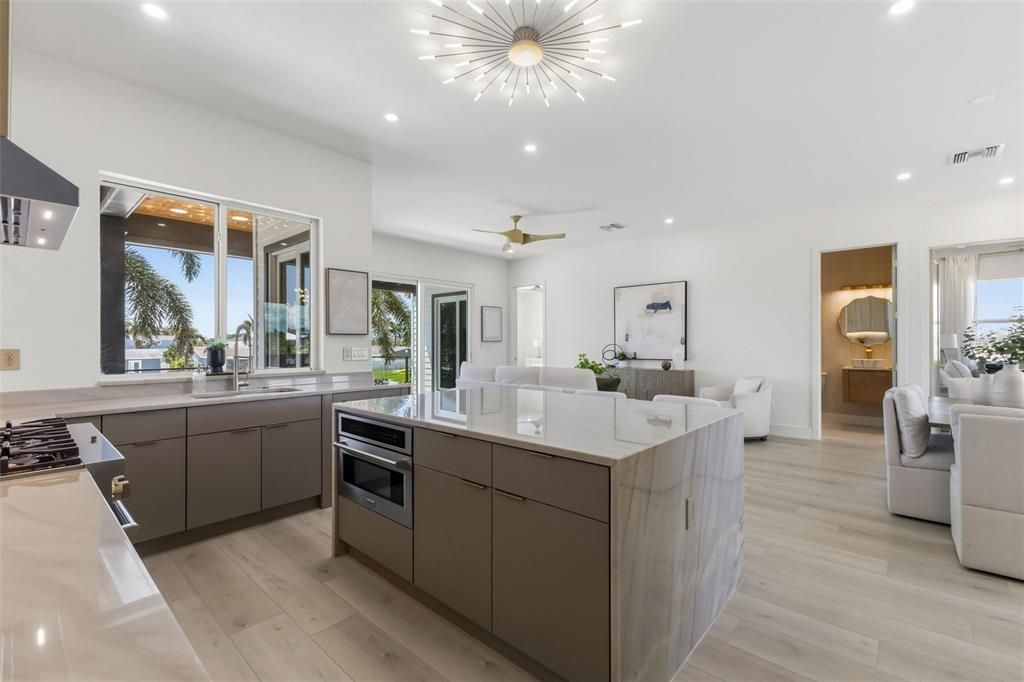 For Sale: $2,699,999 (5 beds, 4 baths, 2648 Square Feet)