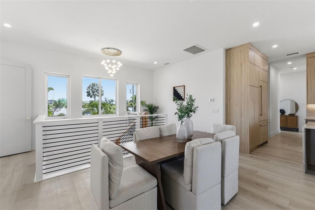 For Sale: $2,699,999 (5 beds, 4 baths, 2648 Square Feet)