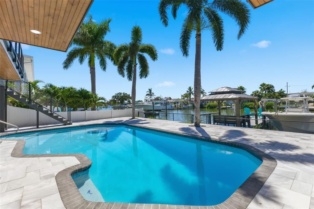 For Sale: $2,699,999 (5 beds, 4 baths, 2648 Square Feet)
