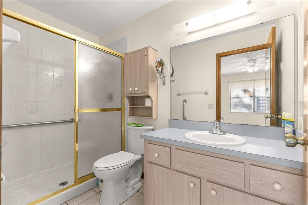For Sale: $239,900 (3 beds, 2 baths, 1539 Square Feet)