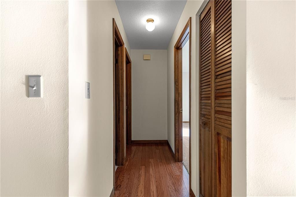 For Sale: $239,900 (3 beds, 2 baths, 1539 Square Feet)