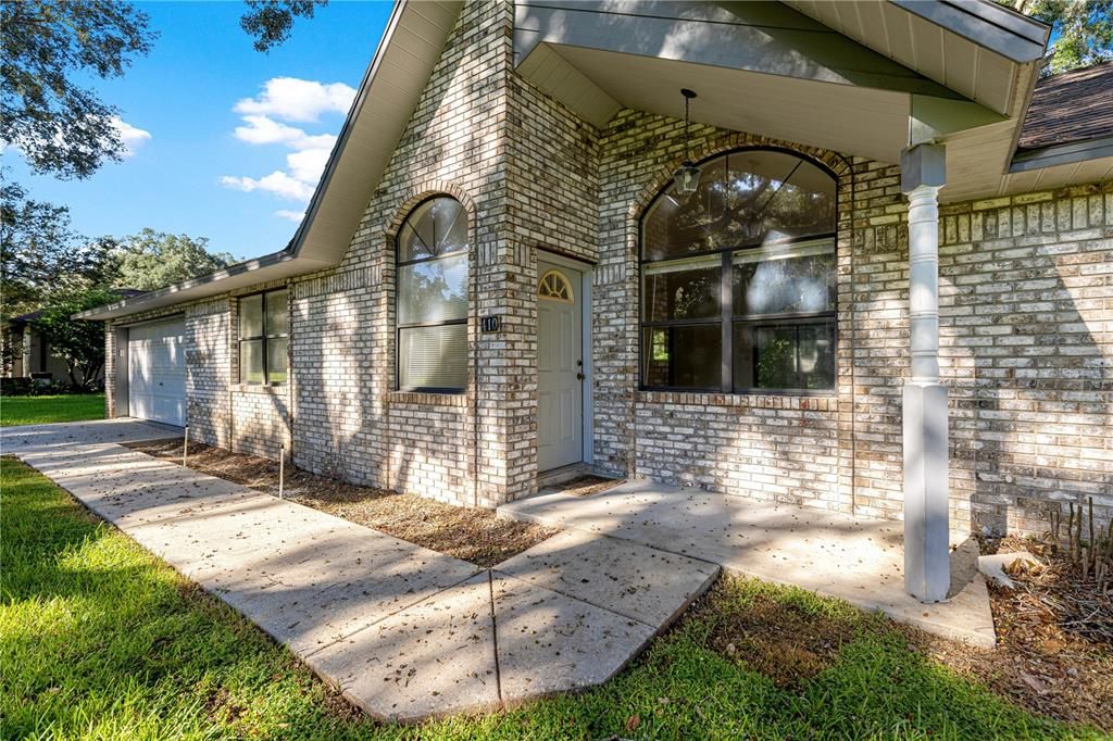 For Sale: $239,900 (3 beds, 2 baths, 1539 Square Feet)