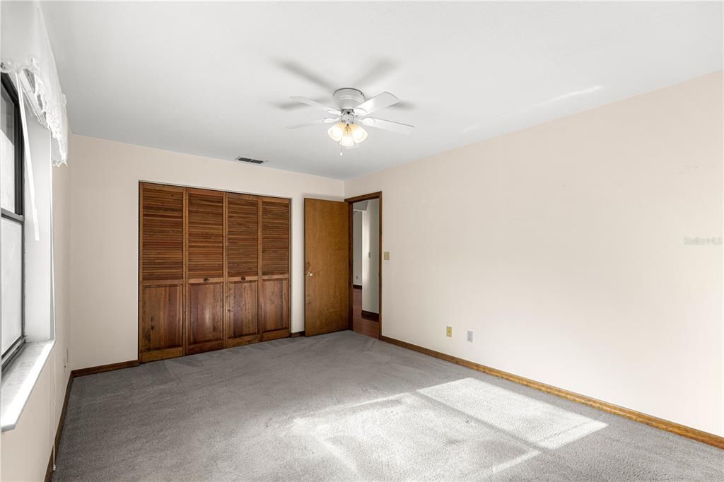 For Sale: $239,900 (3 beds, 2 baths, 1539 Square Feet)