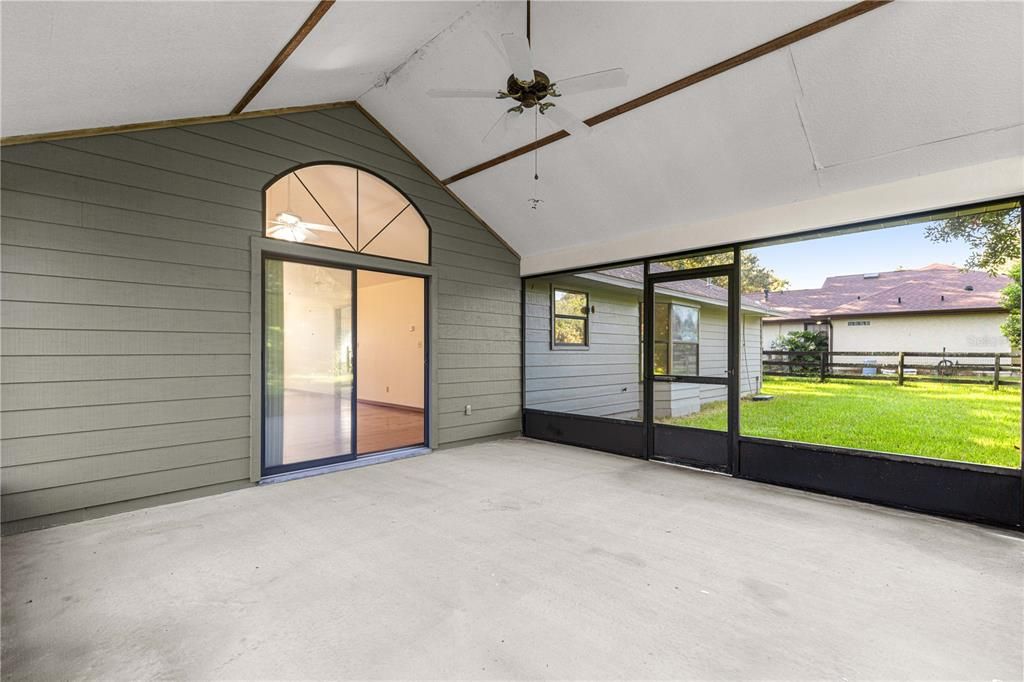 For Sale: $239,900 (3 beds, 2 baths, 1539 Square Feet)