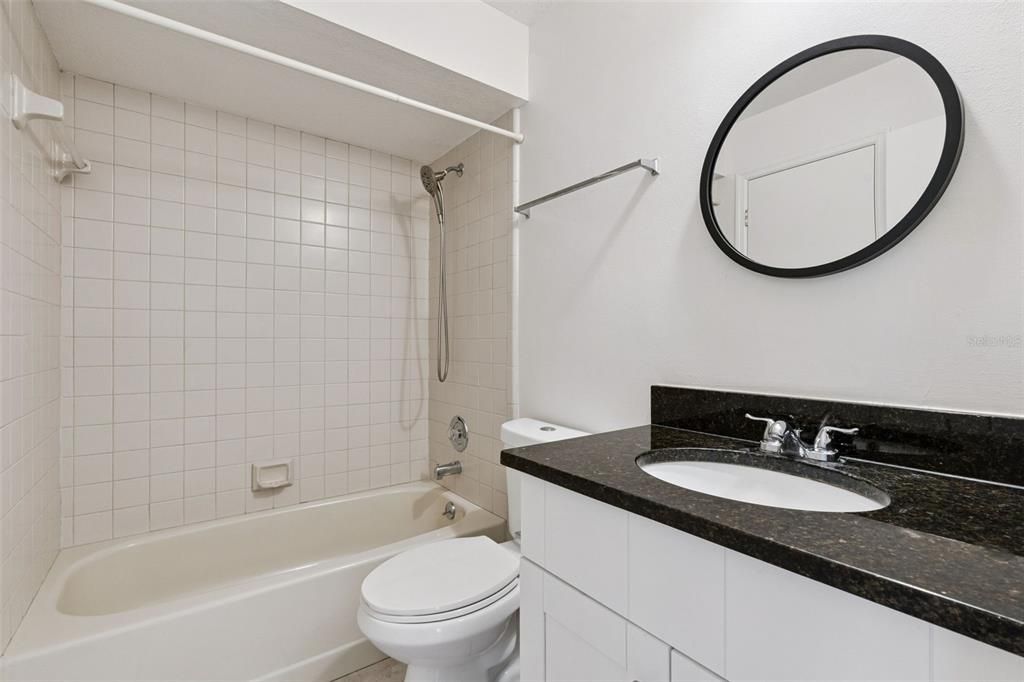 En Venta: $234,900 (2 camas, 2 baños, 1295 Pies cuadrados)
