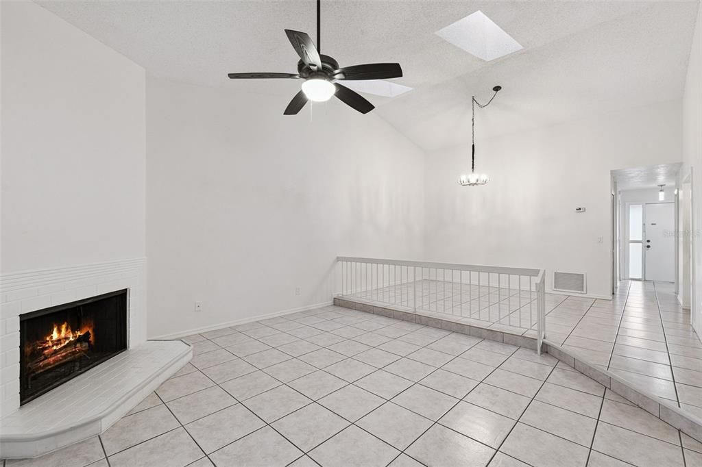 En Venta: $234,900 (2 camas, 2 baños, 1295 Pies cuadrados)