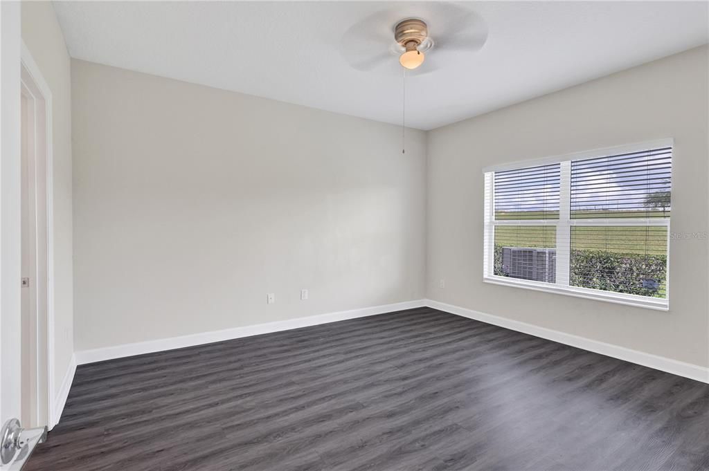 For Sale: $255,000 (2 beds, 2 baths, 1374 Square Feet)