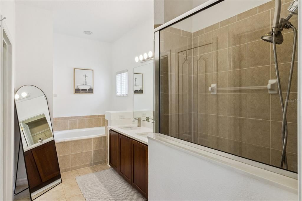 For Sale: $419,924 (4 beds, 3 baths, 1861 Square Feet)