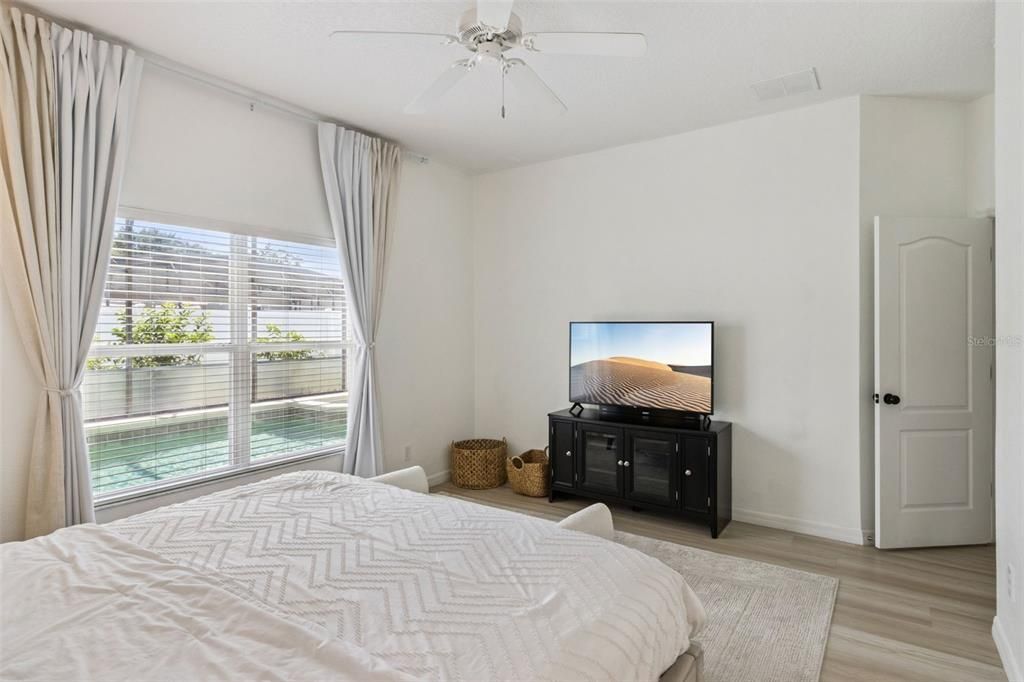 For Sale: $419,924 (4 beds, 3 baths, 1861 Square Feet)