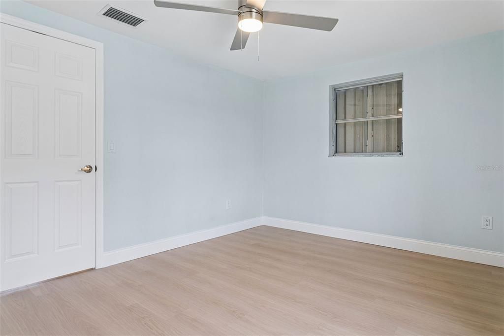 В аренду: $1,600 (2 спален, 2 ванн, 1042 Квадратных фут)