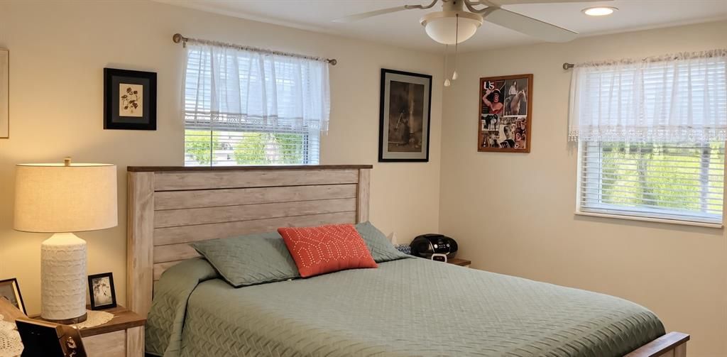 В аренду: $1,495 (2 спален, 1 ванн, 750 Квадратных фут)