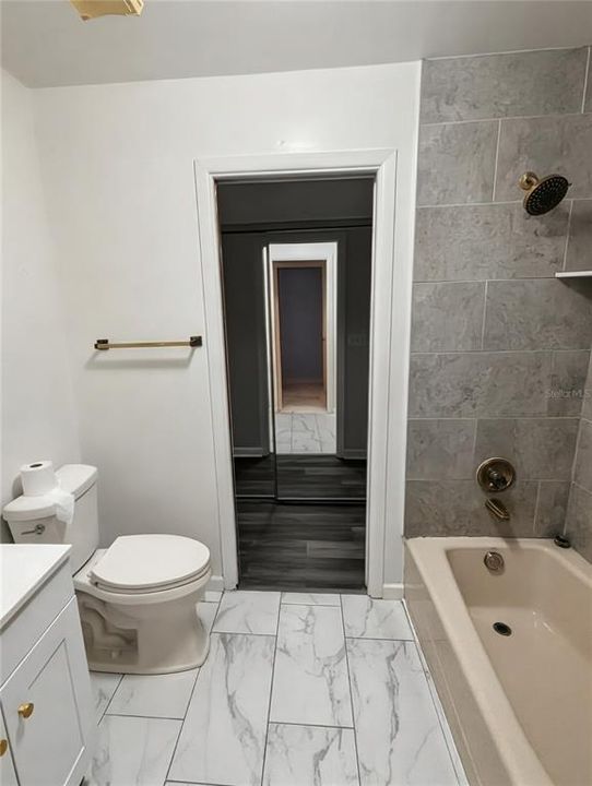 В аренду: $2,050 (3 спален, 2 ванн, 1726 Квадратных фут)