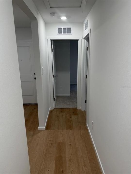 En Renta: $2,300 (4 camas, 2 baños, 1985 Pies cuadrados)