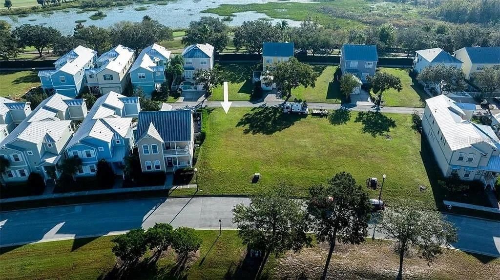 For Sale: $84,900 (0.11 acres)