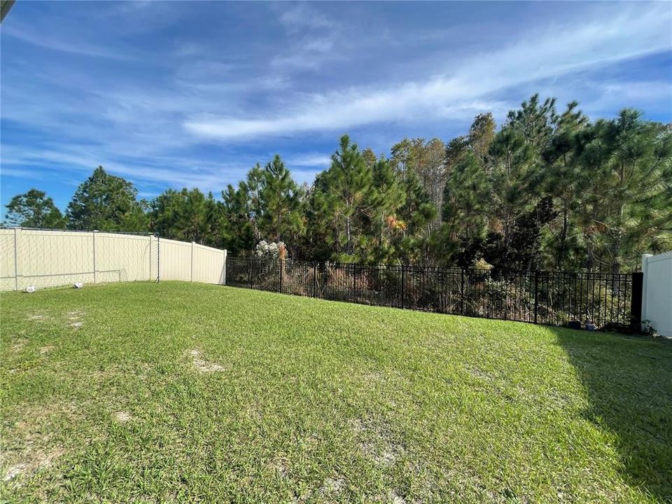 For Sale: $384,900 (4 beds, 2 baths, 1851 Square Feet)