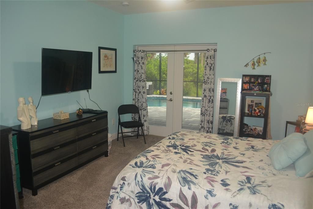 For Sale: $499,900 (3 beds, 2 baths, 1538 Square Feet)
