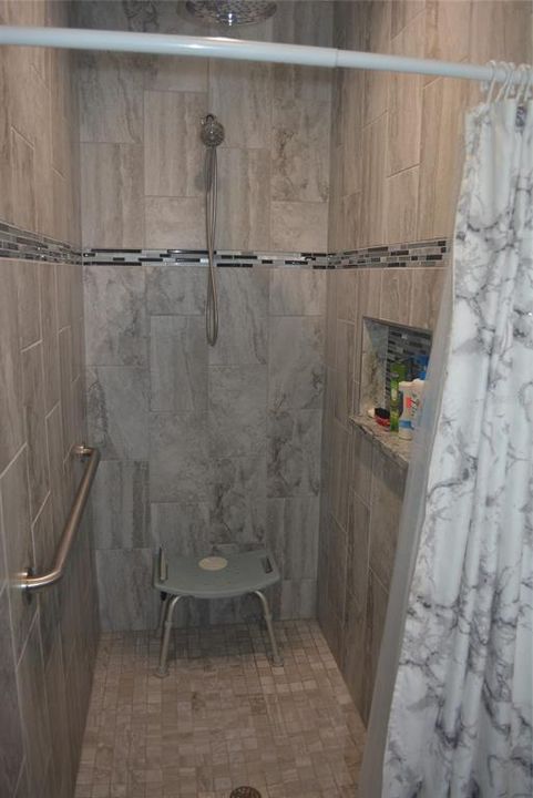For Sale: $499,900 (3 beds, 2 baths, 1538 Square Feet)