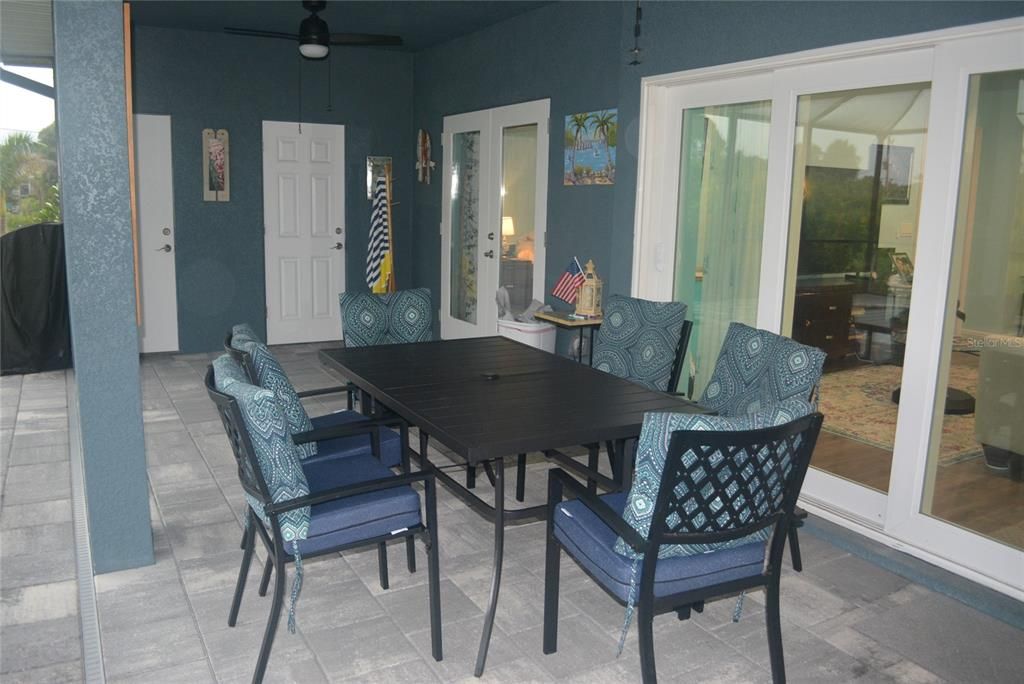 For Sale: $499,900 (3 beds, 2 baths, 1538 Square Feet)