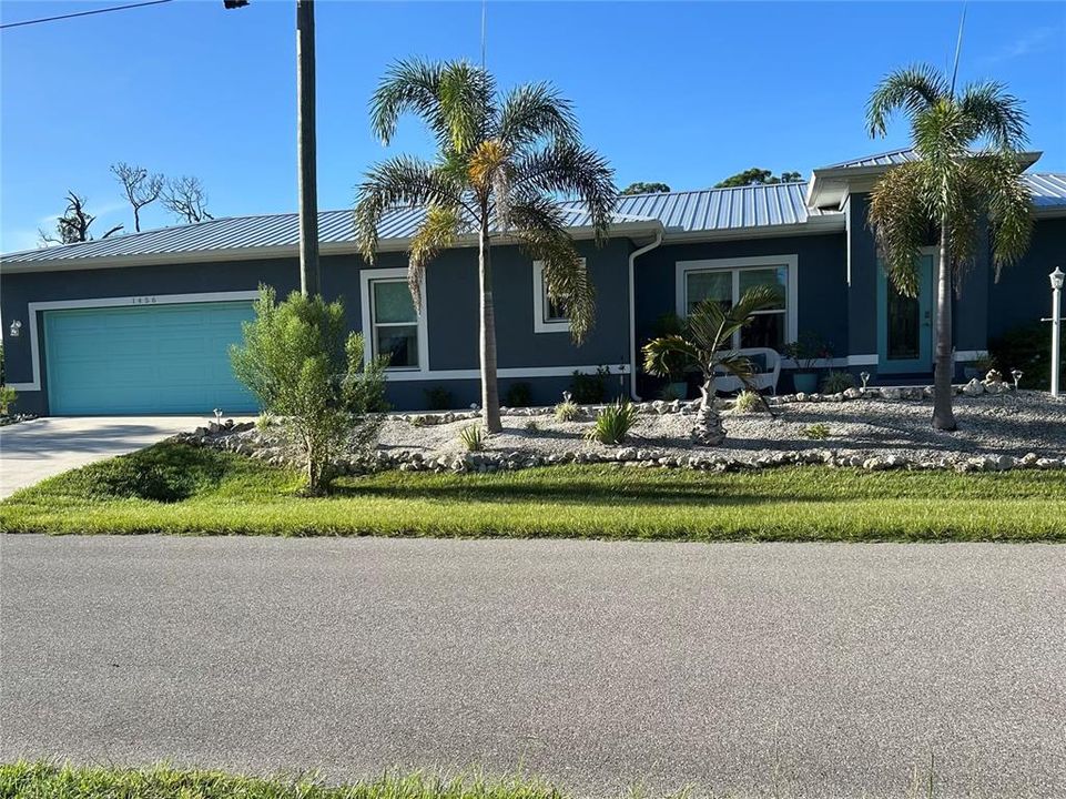 For Sale: $499,900 (3 beds, 2 baths, 1538 Square Feet)