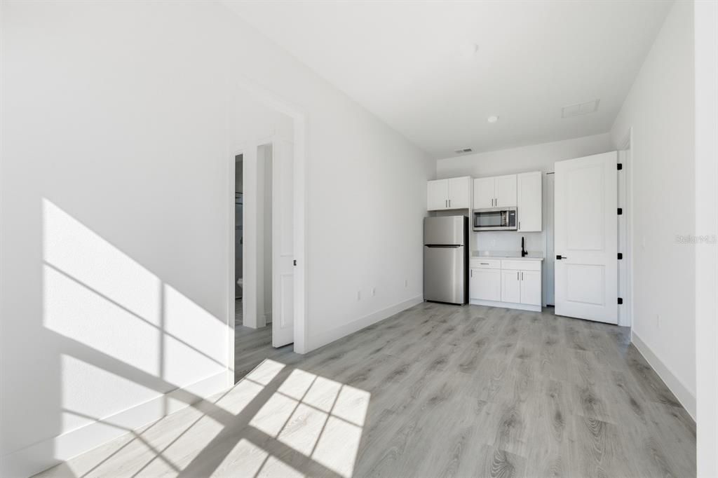 For Sale: $399,900 (4 beds, 3 baths, 2222 Square Feet)