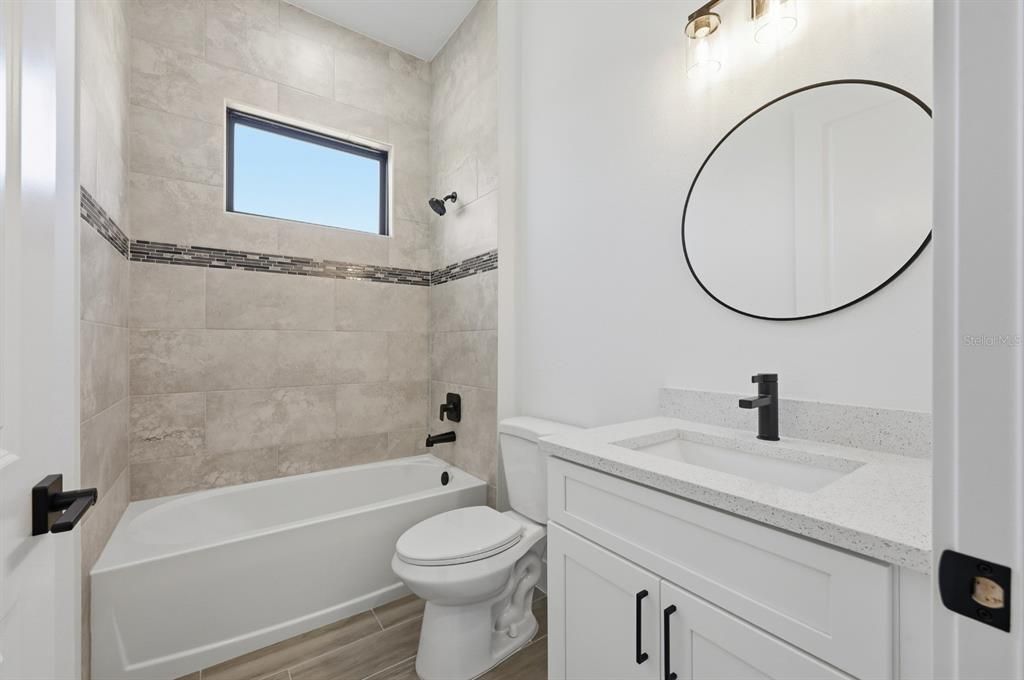 For Sale: $399,900 (4 beds, 3 baths, 2222 Square Feet)