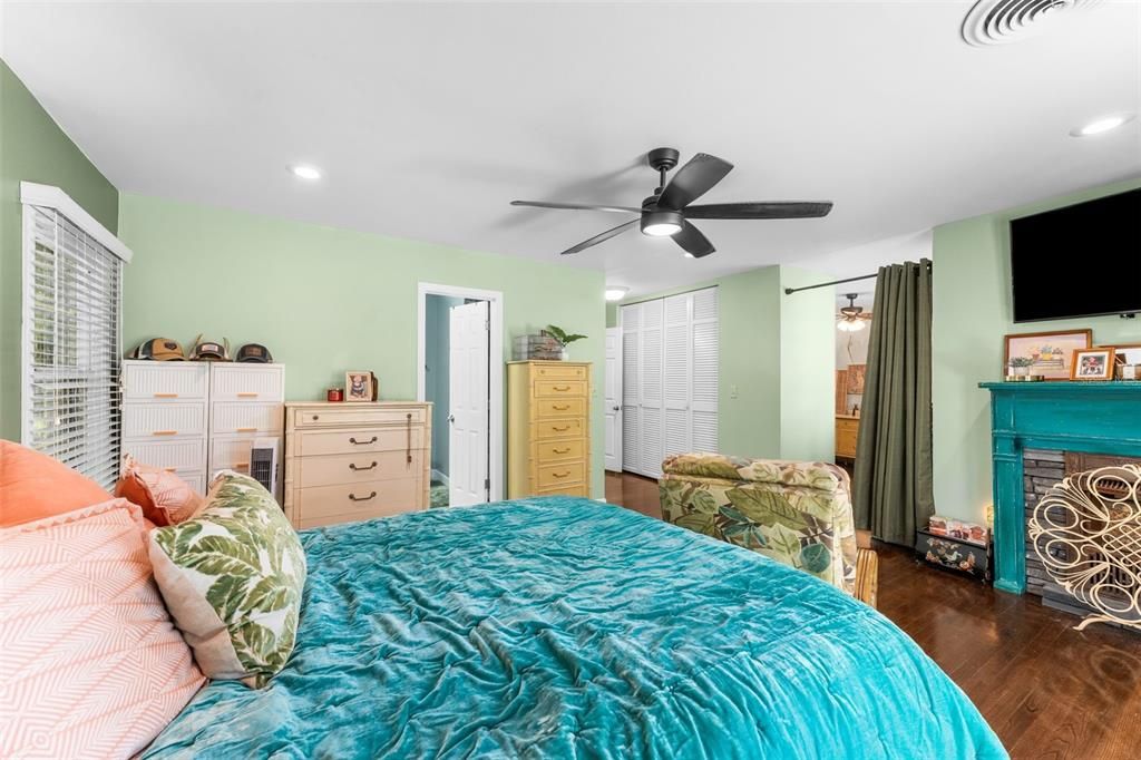 For Sale: $510,000 (5 beds, 3 baths, 3146 Square Feet)