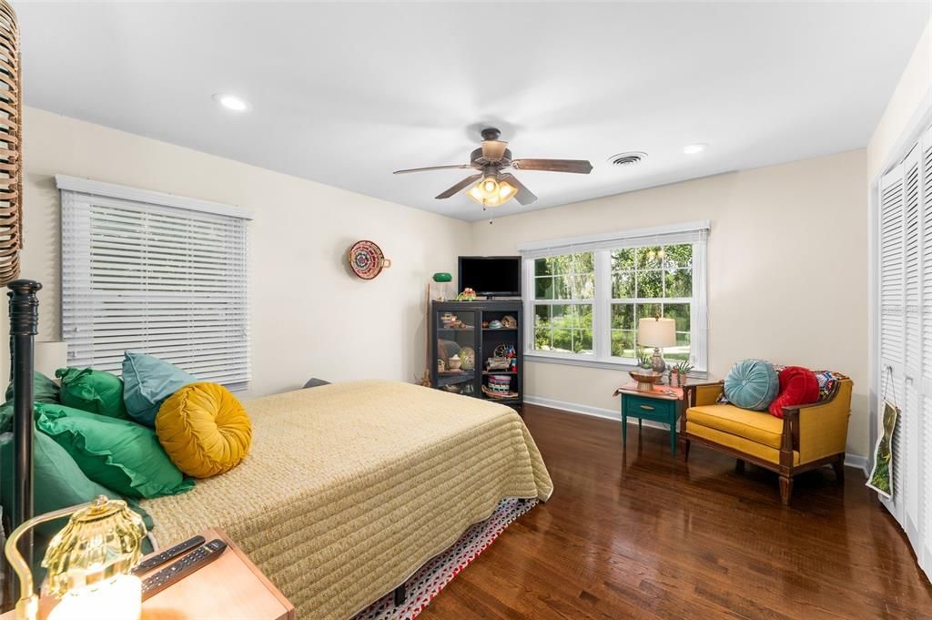 For Sale: $510,000 (5 beds, 3 baths, 3146 Square Feet)