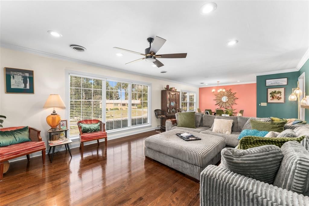 For Sale: $510,000 (5 beds, 3 baths, 3146 Square Feet)