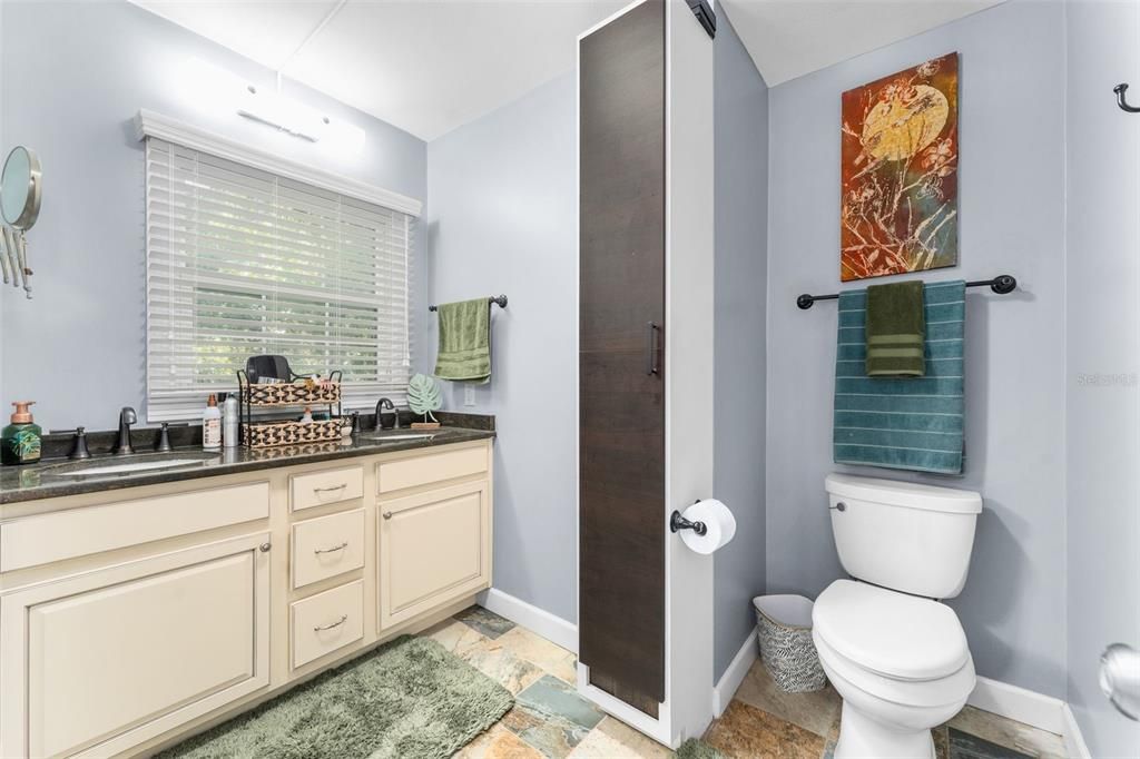 For Sale: $510,000 (5 beds, 3 baths, 3146 Square Feet)