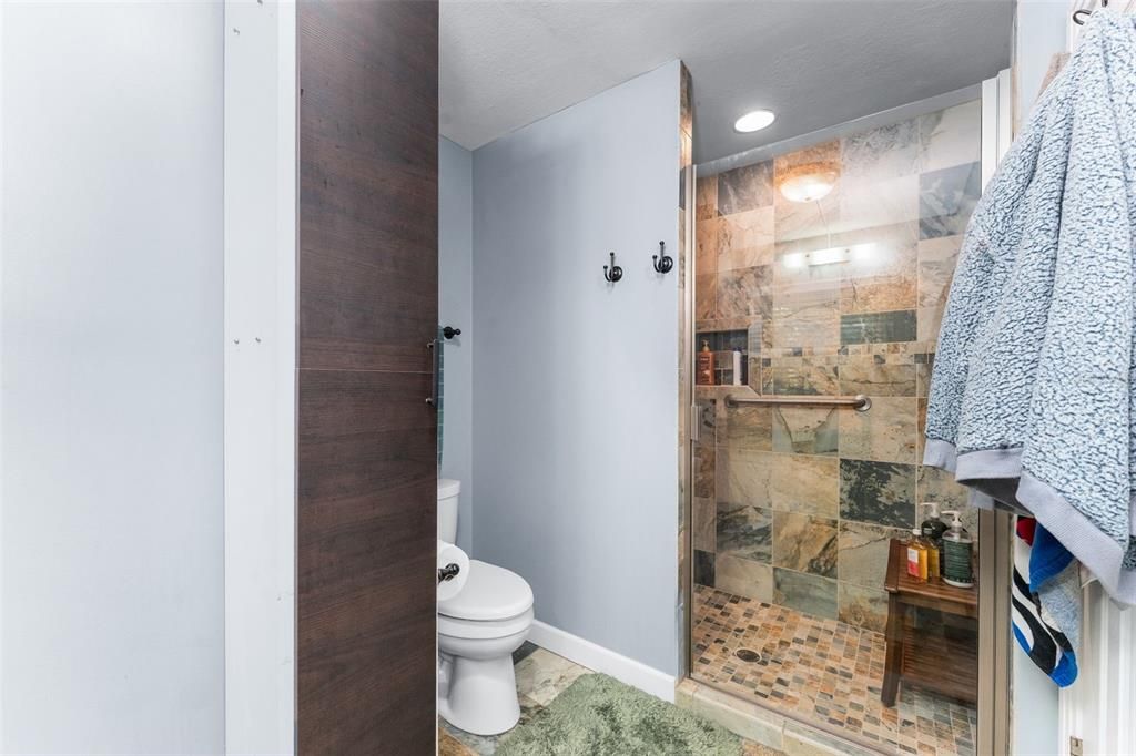 For Sale: $510,000 (5 beds, 3 baths, 3146 Square Feet)