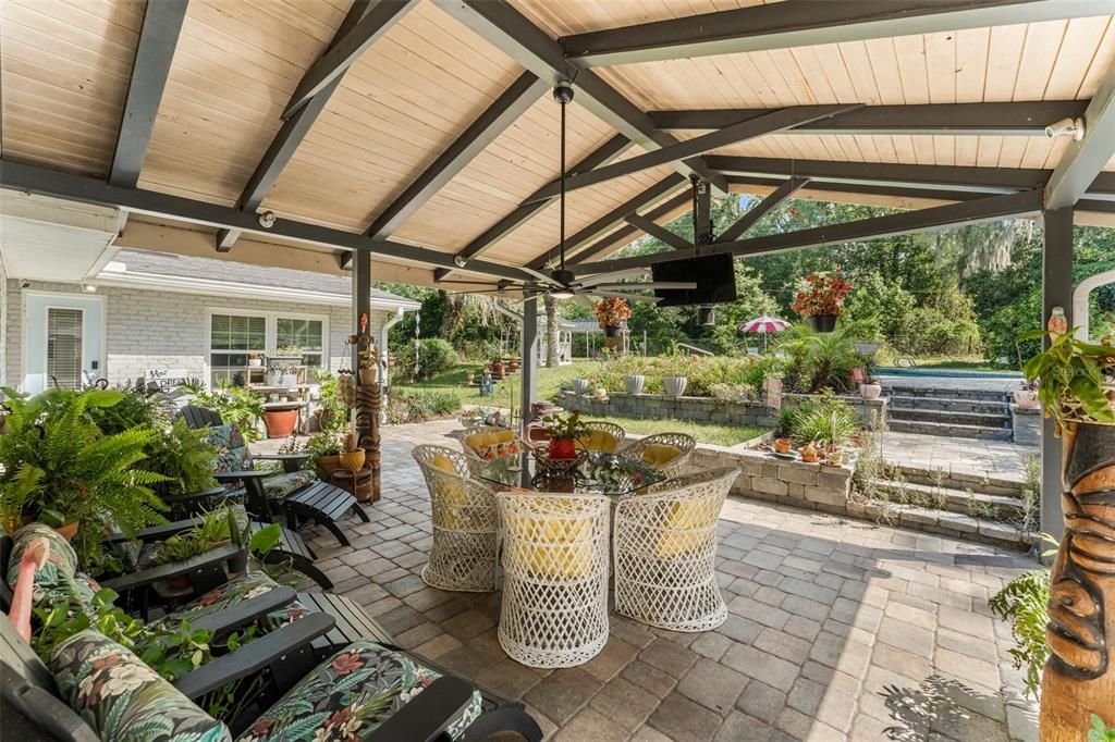 For Sale: $510,000 (5 beds, 3 baths, 3146 Square Feet)