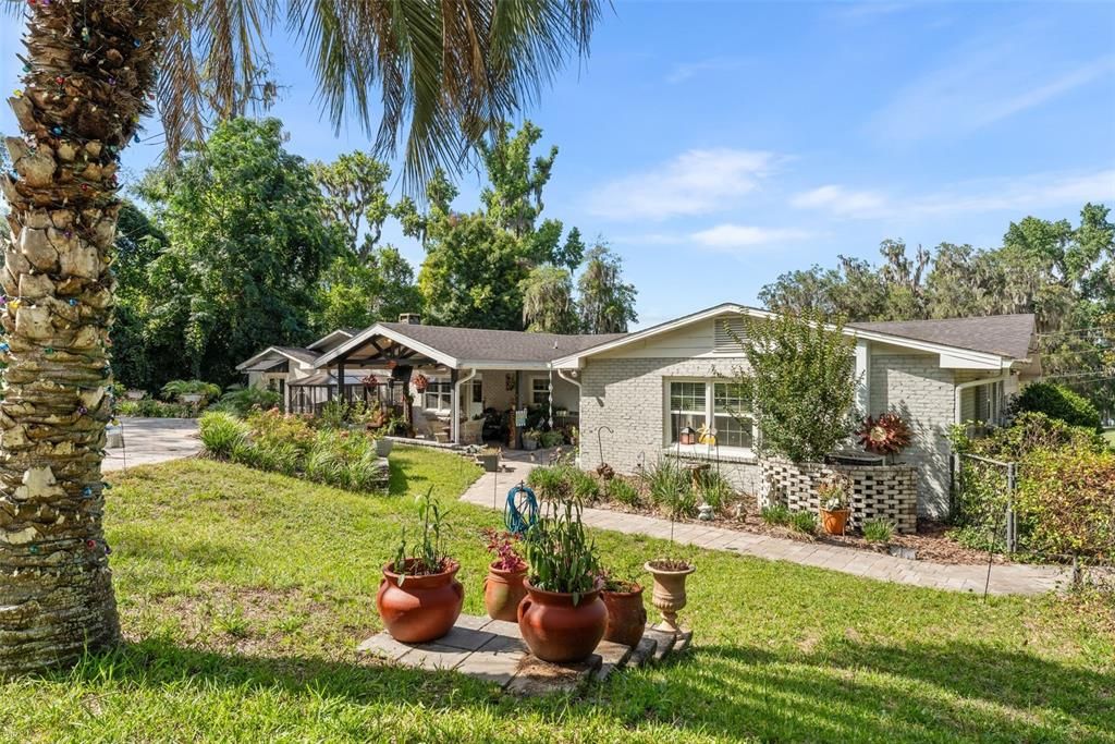 For Sale: $510,000 (5 beds, 3 baths, 3146 Square Feet)