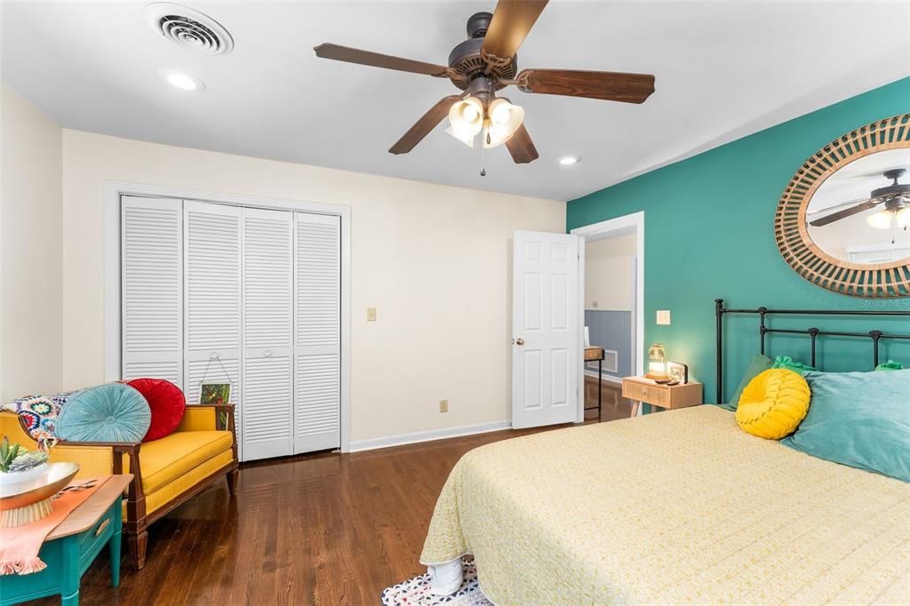For Sale: $510,000 (5 beds, 3 baths, 3146 Square Feet)