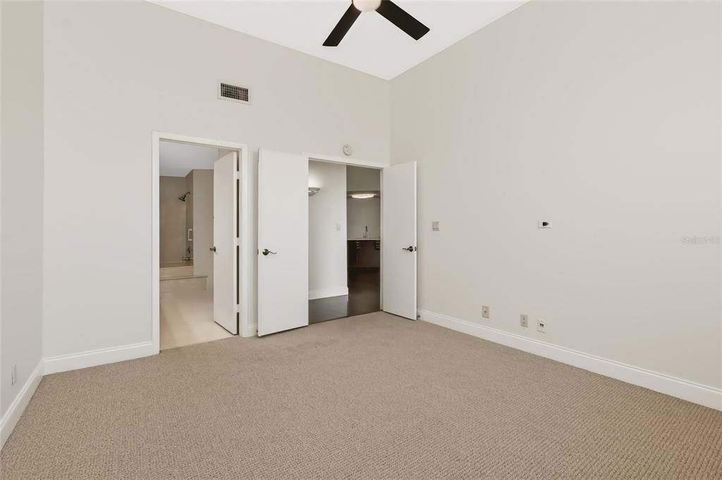 En Venta: $399,900 (2 camas, 2 baños, 1145 Pies cuadrados)