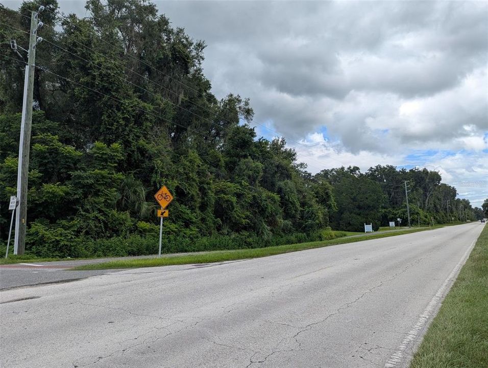 待售: $19,500 (0.18 acres)