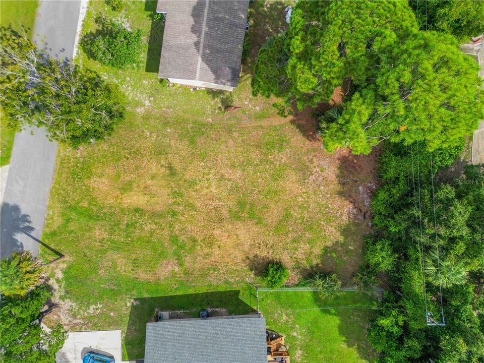 待售: $87,900 (0.26 acres)
