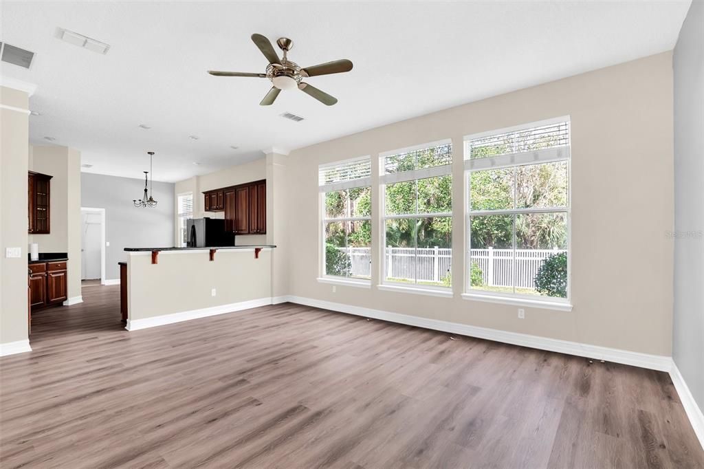 For Rent: $4,000 (4 beds, 2 baths, 2367 Square Feet)