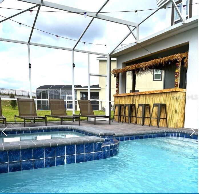 En Venta: $675,000 (7 camas, 5 baños, 4059 Pies cuadrados)