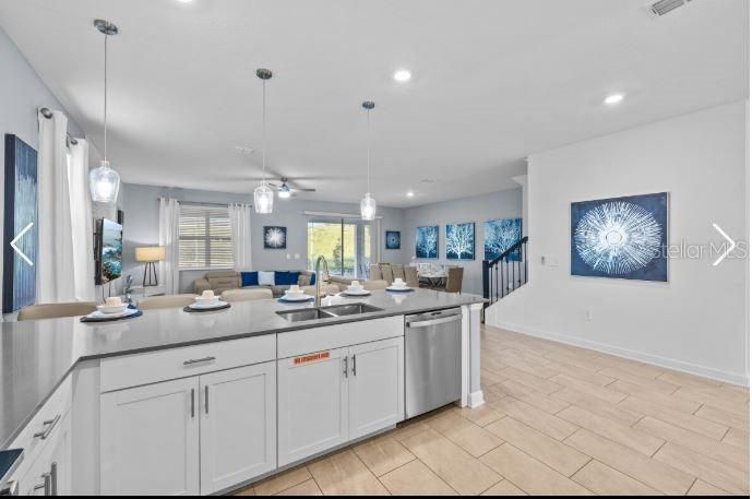 En Venta: $675,000 (7 camas, 5 baños, 4059 Pies cuadrados)