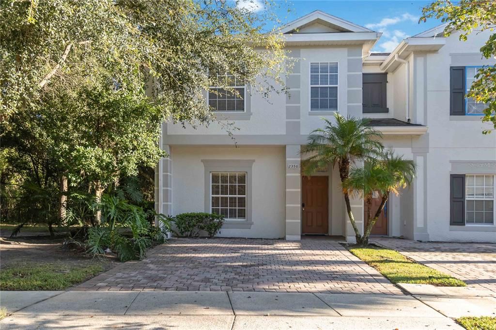 En Venta: $285,000 (5 camas, 3 baños, 1779 Pies cuadrados)