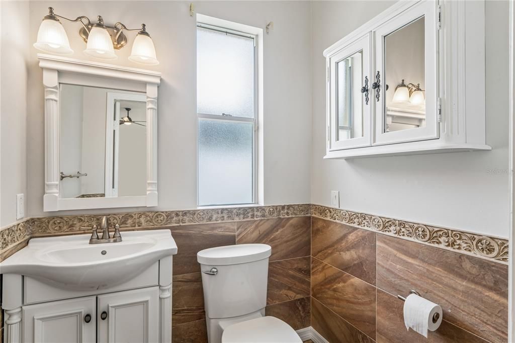 For Sale: $625,000 (4 beds, 2 baths, 2648 Square Feet)