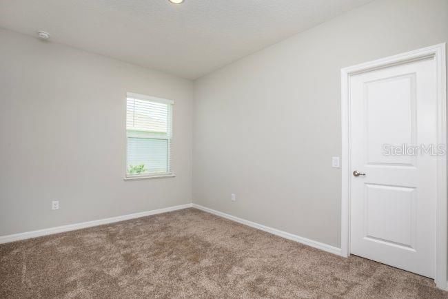 For Sale: $319,900 (3 beds, 2 baths, 1602 Square Feet)