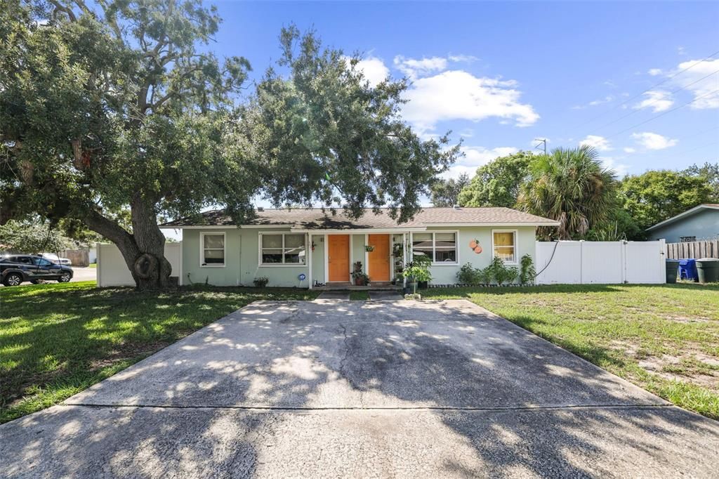 En Venta: $469,000 (2 camas, 0 baños, 1248 Pies cuadrados)