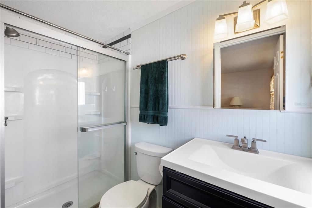 For Sale: $156,600 (2 beds, 2 baths, 1104 Square Feet)