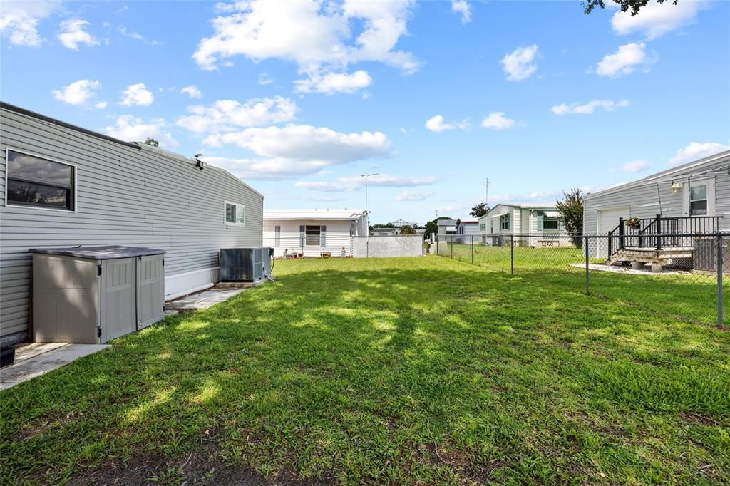 For Sale: $156,600 (2 beds, 2 baths, 1104 Square Feet)