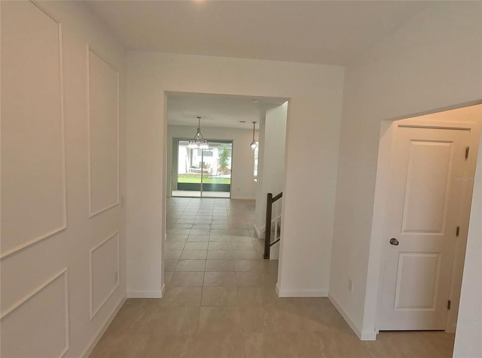 В аренду: $3,600 (5 спален, 3 ванн, 2582 Квадратных фут)