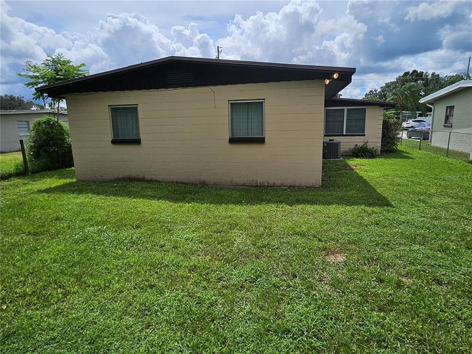 En Venta: $290,000 (3 camas, 1 baños, 948 Pies cuadrados)