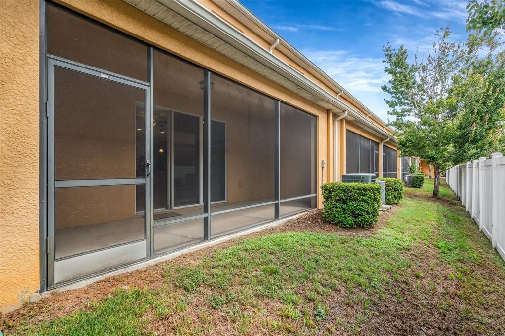 For Sale: $294,900 (3 beds, 2 baths, 1550 Square Feet)