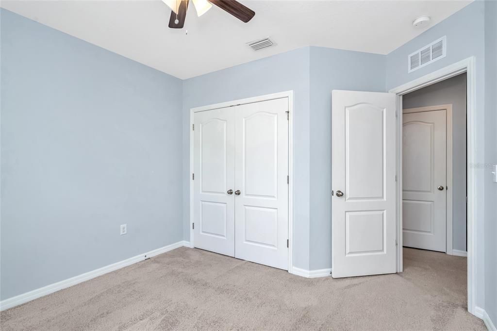 For Sale: $294,900 (3 beds, 2 baths, 1550 Square Feet)