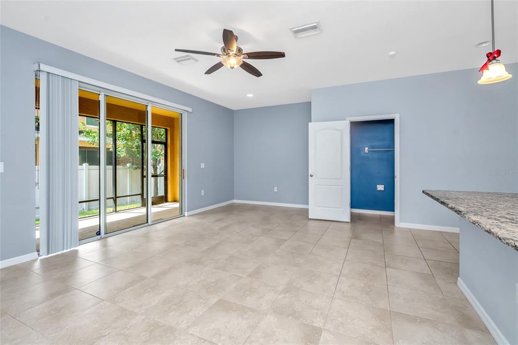 For Sale: $294,900 (3 beds, 2 baths, 1550 Square Feet)